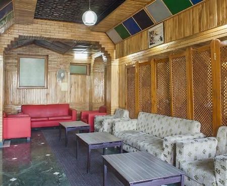 Hotel Pamposh Srinagar  Exterior photo