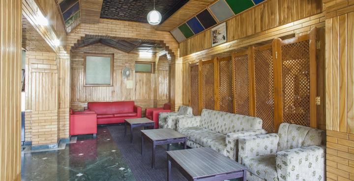 Hotel Pamposh Srinagar  Exterior photo